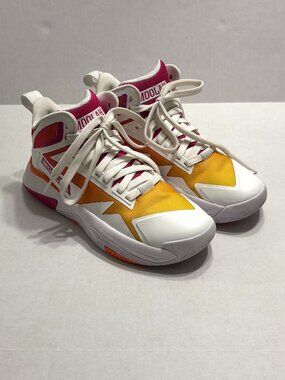 Moolah Triple Double Straight to the Baja Women's Basketball Shoes Size 8.5 W